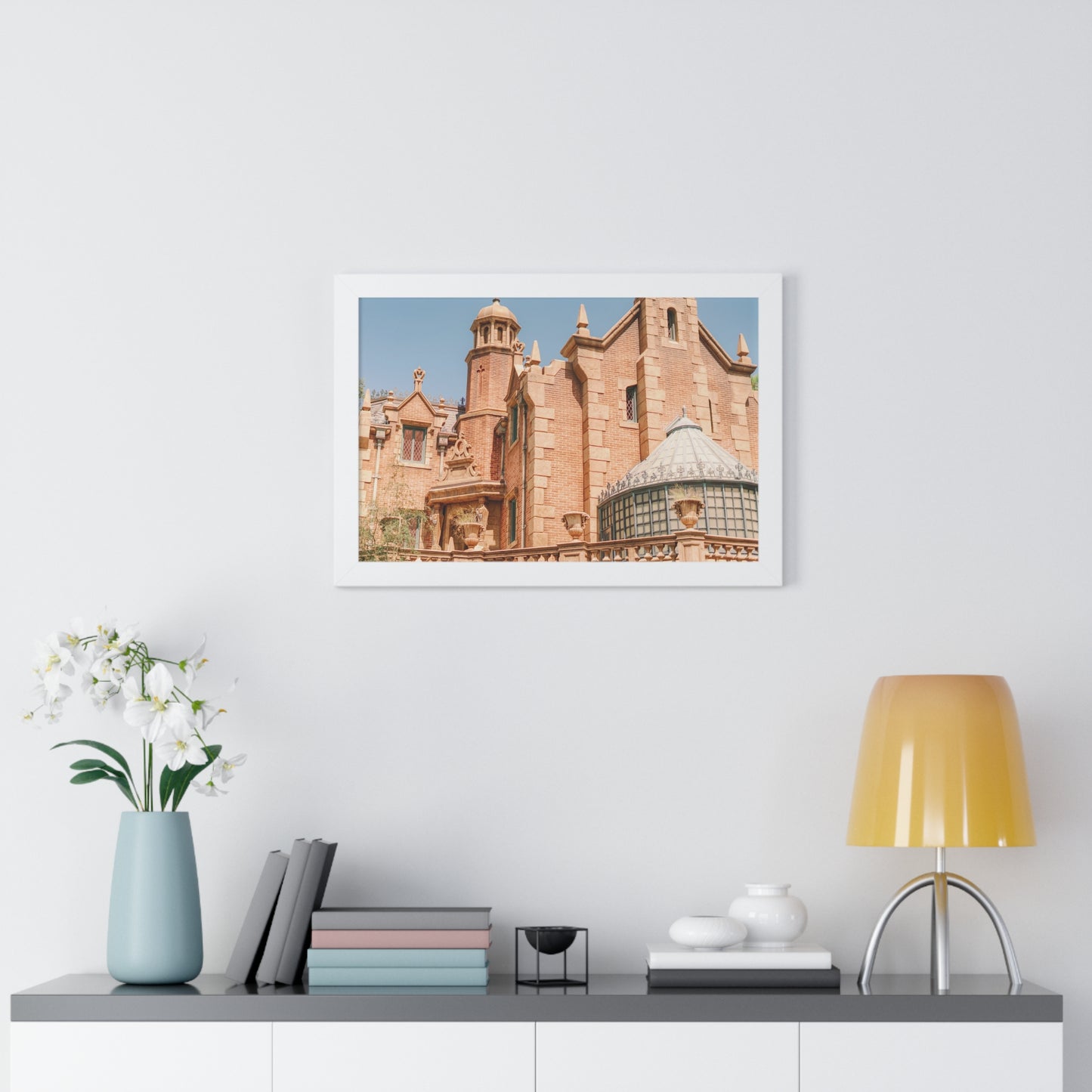 A Spooky Mansion - Framed Print