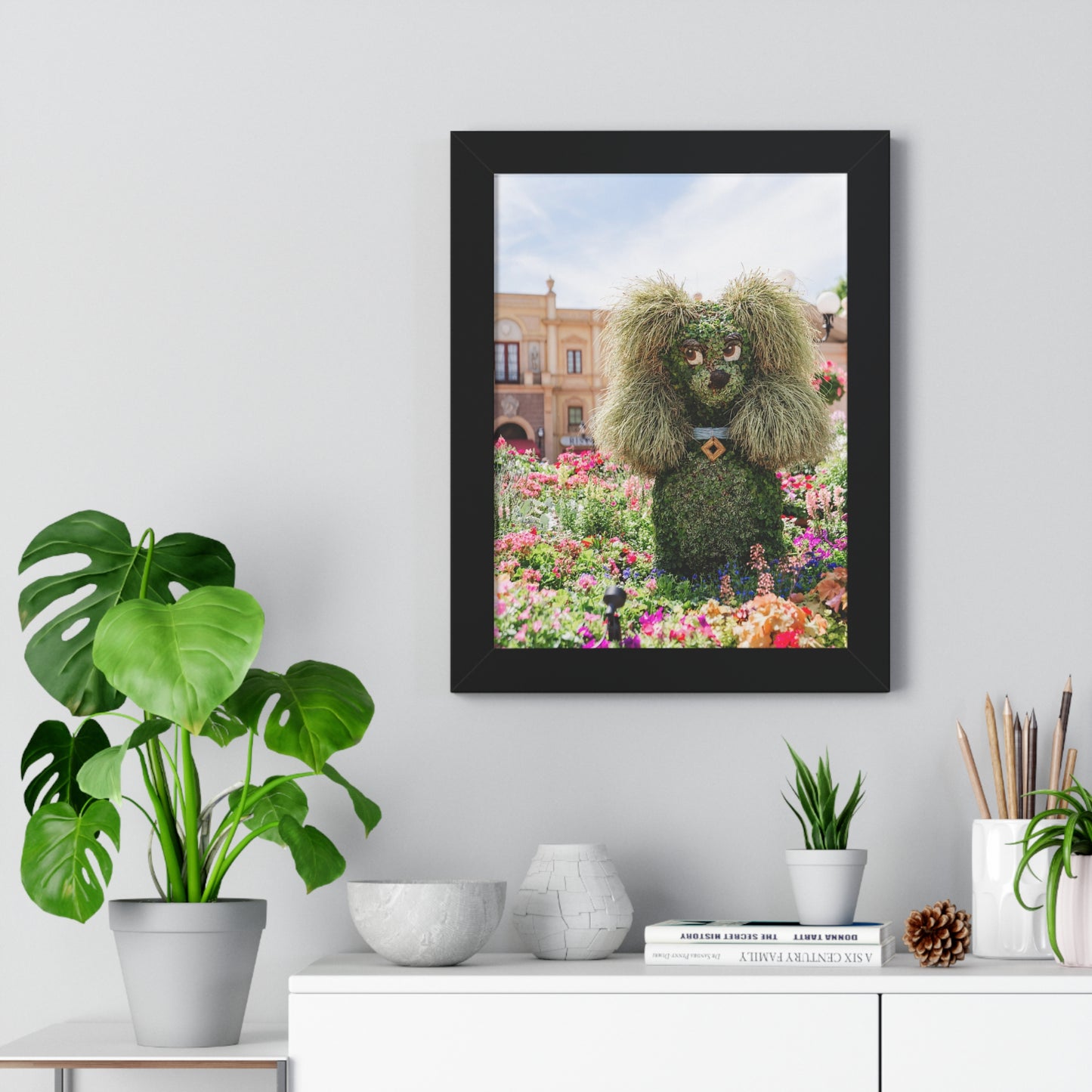 Flower Lady - Framed Print